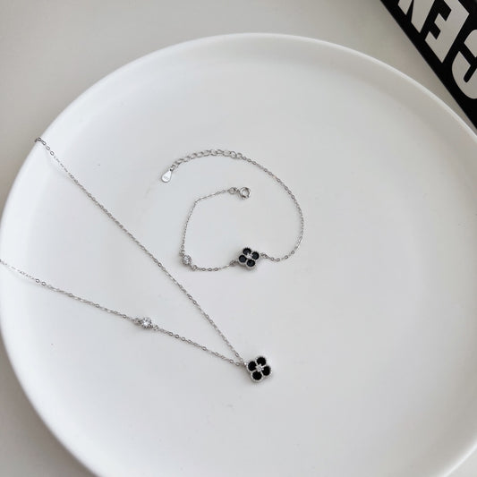 Four-Leaf Fortune Naszyjnik S925