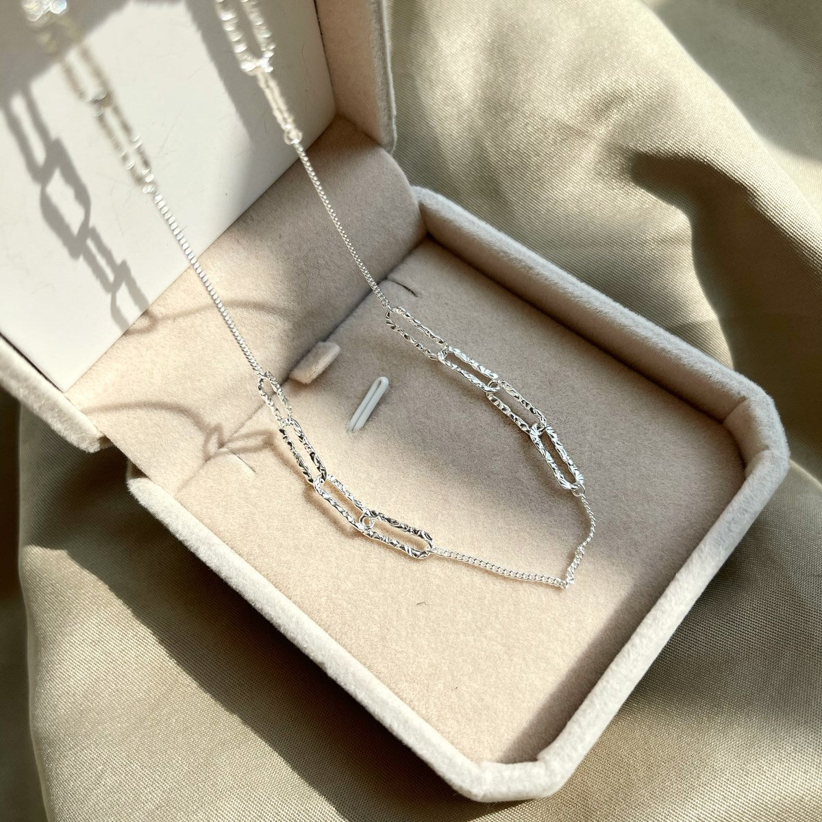 Aurora Łańcuszek S925