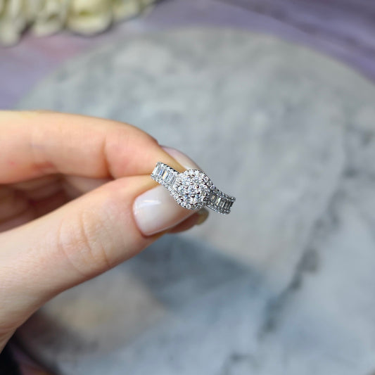 Luxurious Elegance Pierścionek S925