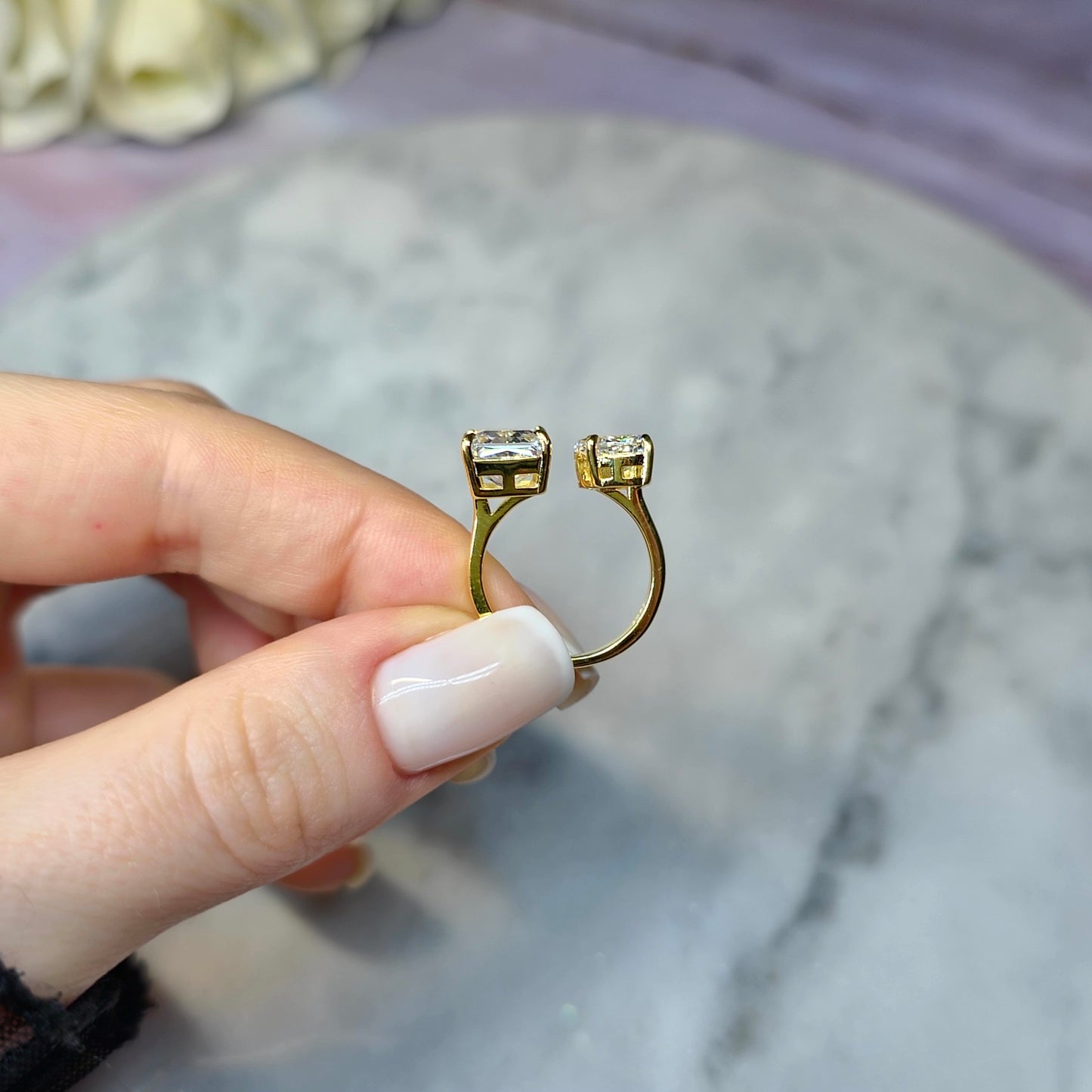 Enigma of Elegance Pierścionek S925 18K