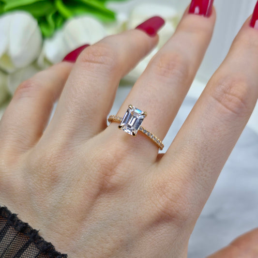 Business Class Beauty Pierścionek S925 18K