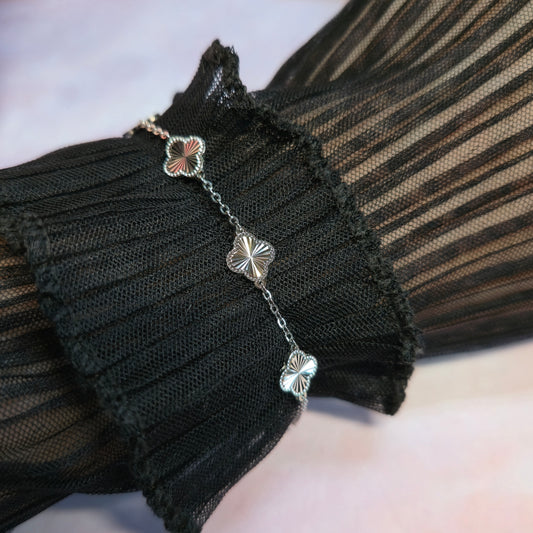 Bransoletka srebrna rodowana z marokańską koniczynką Four-Leaf Royale