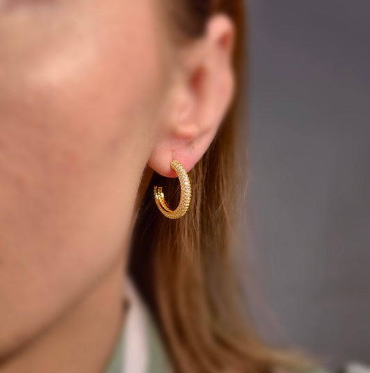 Kolczyki srebrne pozłacane półkola 15mm z cyrkoniami Estate Brilliance