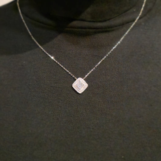 Naszyjnik srebrny rodowany z cyrkoniami Divine Duchess