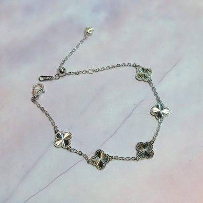 Four-Leaf Bloom Bracelet S925 18K